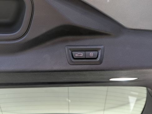 Used 2024 BMW X5 xDrive40i w/ Premium Package AWD/4WD image 48