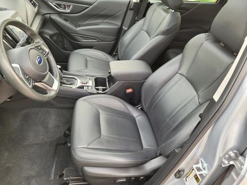 Certified 2024 Subaru Forester Touring w/ Pop Package 2 AWD/4WD image 3