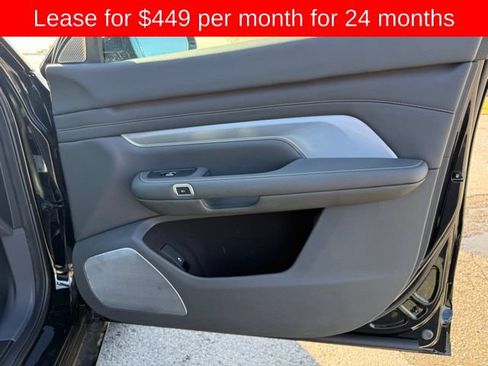 New 2024 VinFast VF 9 Plus AWD/4WD image 31