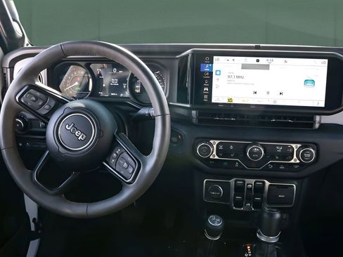 Used 2024 Jeep Wrangler Unlimited w/ Convenience Group AWD/4WD image 44