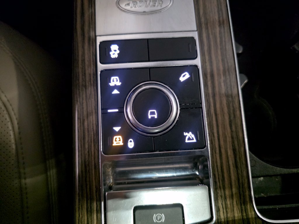 Certified 2019 Land Rover Range Rover HSE AWD/4WD image 27