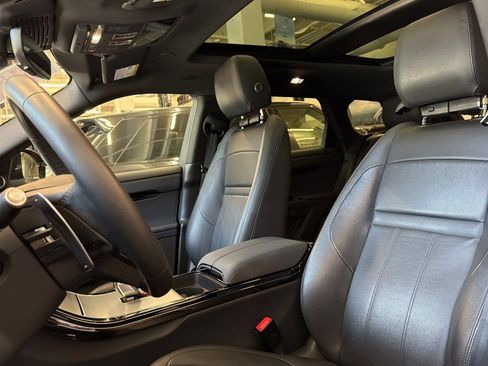 Used 2024 Land Rover Range Rover Evoque S AWD/4WD image 5