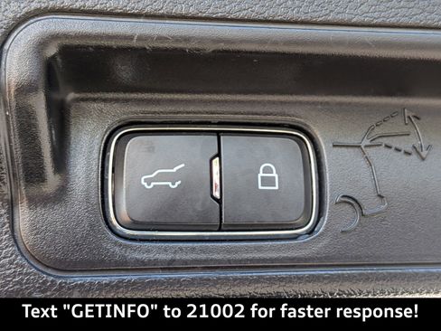 Used 2020 Ford Explorer XLT w/ Equipment Group 202A RWD image 14
