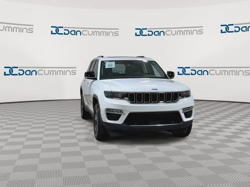Used 2022 Jeep Grand Cherokee Limited 4xe w/ Luxury Tech Group II AWD/4WD image 2