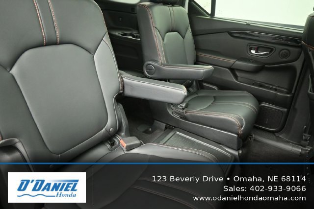 Used 2024 Honda Pilot TrailSport image 42