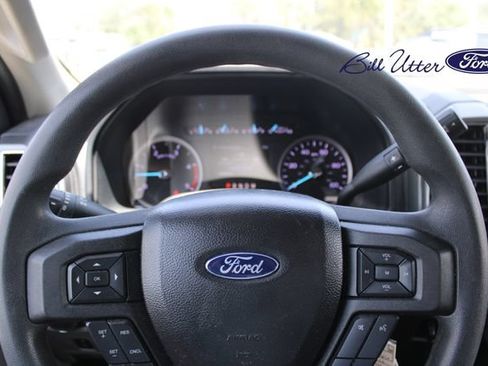 Certified 2020 Ford F250 XLT w/ XLT Premium Package AWD/4WD image 21