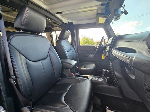 Used 2017 Jeep Wrangler Unlimited Sport w/ Quick Order Package 24S image 59