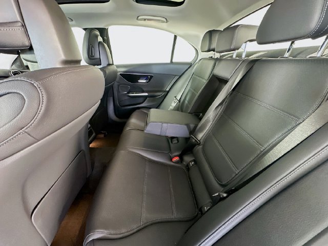 Used 2026 Mercedes-Benz C 300 4MATIC Sedan image 24