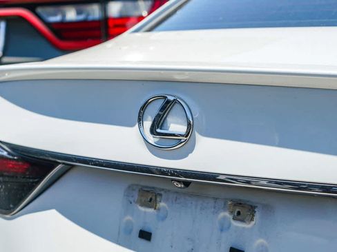 Used 2018 Lexus GS 350 F Sport w/ Preferred Accessory Package RWD image 15
