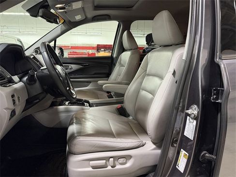 Used 2019 Honda Ridgeline RTL-E image 14