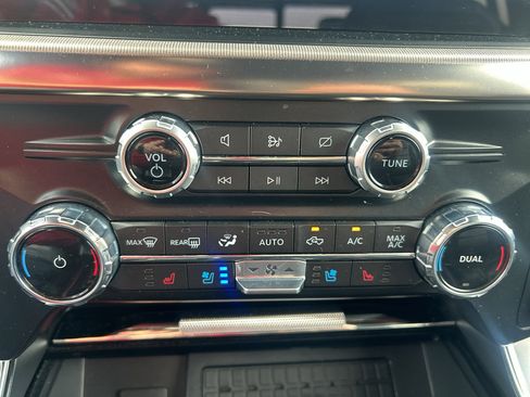 Used 2023 Ford F150 Raptor AWD/4WD image 29