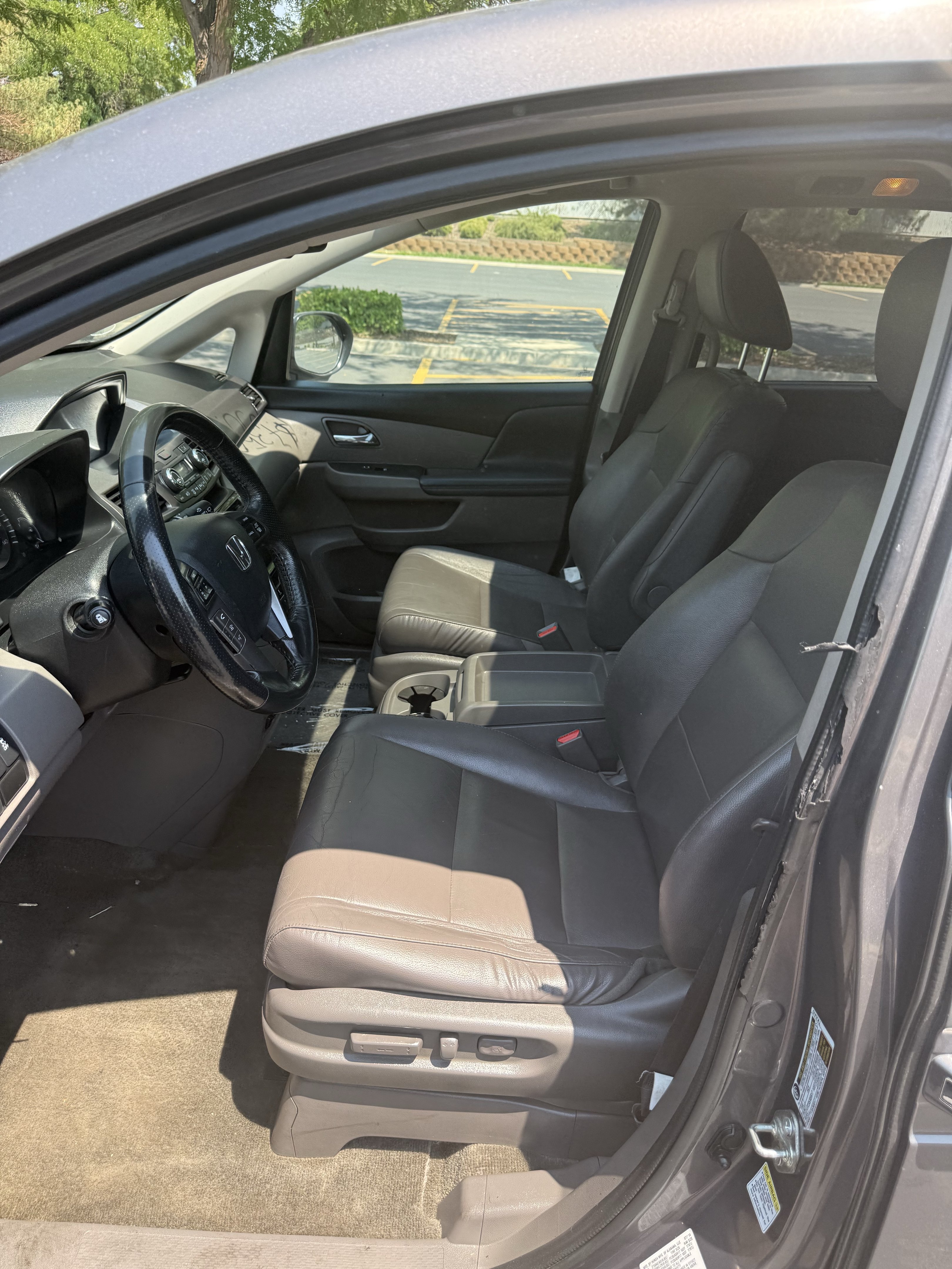 Used 2014 Honda Odyssey EX-L image 11