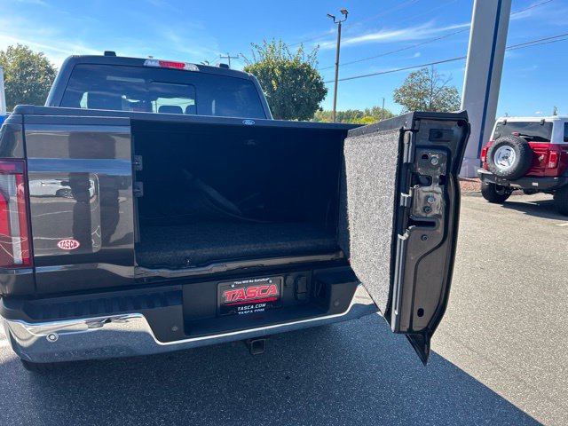 Used 2024 Ford F150 Lariat w/ Equipment Group 502A High AWD/4WD image 9
