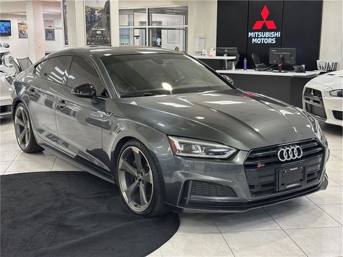 Used 2019 Audi S5 Premium Plus w/ Premium Plus image 3