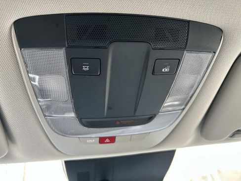 Certified 2025 Kia Sportage EX image 31