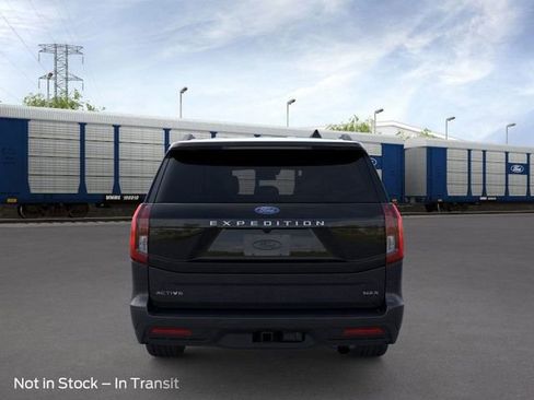 New 2025 Ford Expedition Max Active image 5