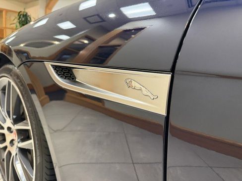 Used 2021 Jaguar F-TYPE P300 image 28
