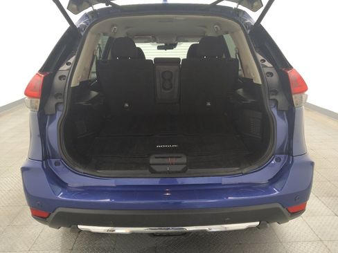 Used 2019 Nissan Rogue SV FWD image 29
