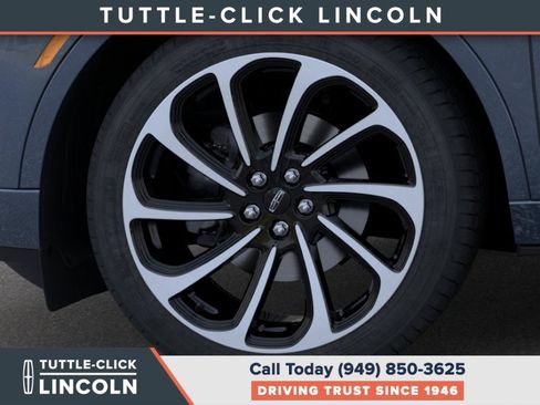 New 2026 Lincoln Nautilus Black Label image 19