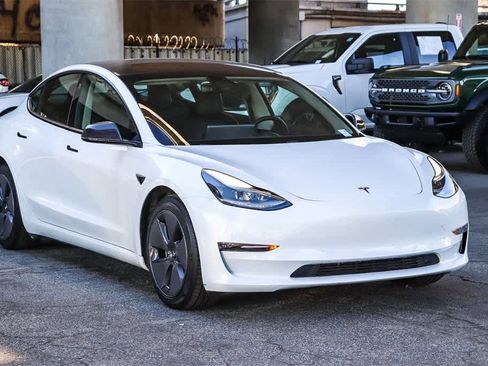 Used 2021 Tesla Model 3 Long Range image 3