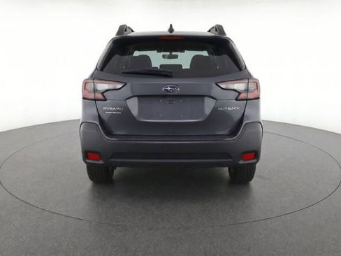 Certified 2025 Subaru Outback Premium AWD/4WD image 6