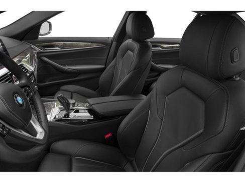 Used 2019 BMW 530e w/ Convenience Package RWD image 12