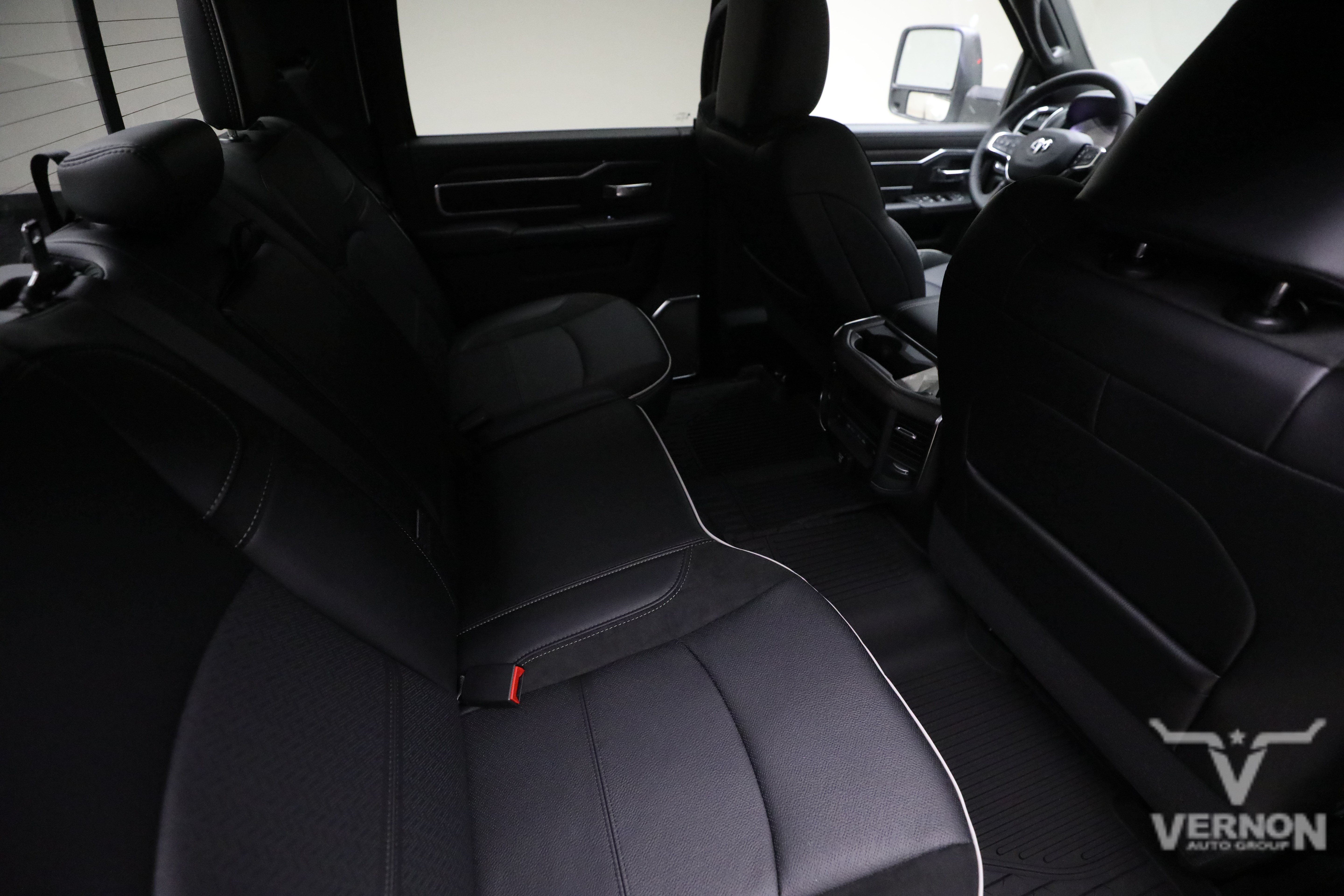 New 2027 RAM 3500 Laramie AWD/4WD image 12