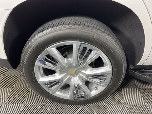 Certified 2022 Chevrolet Tahoe High Country AWD/4WD image 14