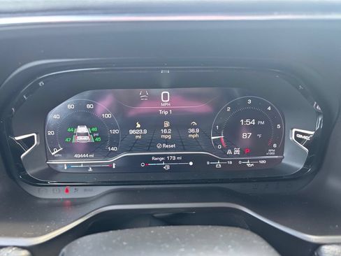 Used 2023 GMC Yukon XL Denali w/ Max Trailering Package AWD/4WD image 10