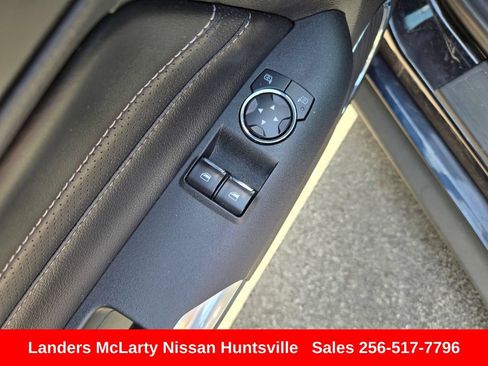 Used 2021 Ford Mustang GT Premium w/ Equipment Group 401A RWD image 23