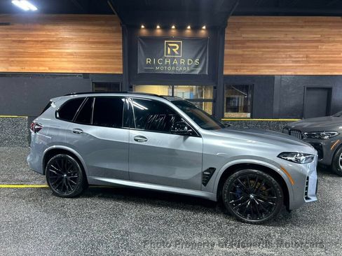 Used 2024 BMW X5 M60i AWD/4WD image 1