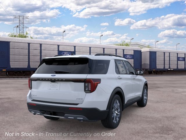 New 2026 Ford Explorer Active w/ Active Comfort Package AWD/4WD image 8