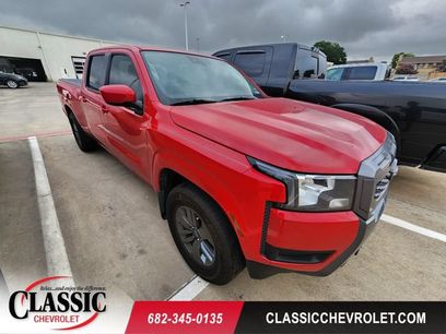 Used 2025 Nissan Frontier SV