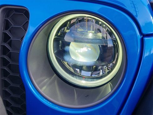 Used 2023 Jeep Gladiator Mojave w/ LED Lighting Group image 5