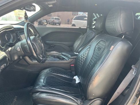 Used 2016 Dodge Challenger SXT Plus RWD image 11