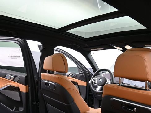 New 2026 BMW X5 xDrive50e w/ M Sport Package image 19