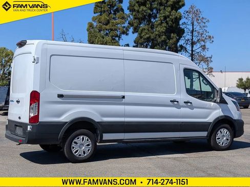 Used 2023 Ford E-Transit Medium Roof RWD image 7