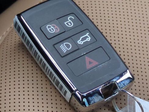 New 2026 Land Rover Range Rover Sport SE image 37