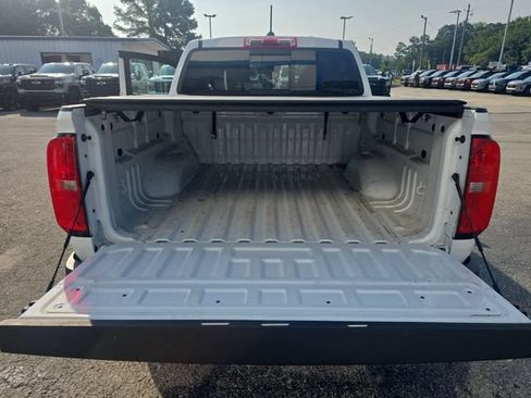 Used 2022 Chevrolet Colorado LT w/ Luxury Package AWD/4WD image 21