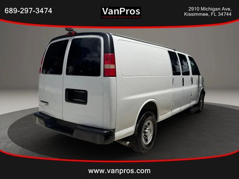 Used 2014 Chevrolet Express 3500 Extended RWD image 5