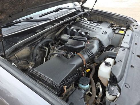 Used 2020 Toyota 4Runner TRD Off-Road image 74