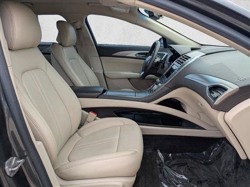 Used 2017 Lincoln MKZ Premiere FWD image 20