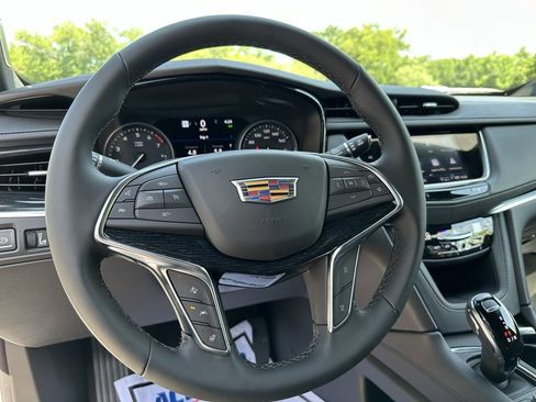 New 2025 Cadillac XT5 Premium Luxury w/ Technology Package image 31