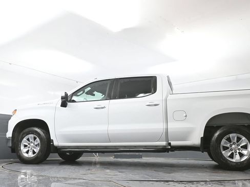 Used 2025 Chevrolet Silverado 1500 LT w/ Work Truck Package AWD/4WD image 30