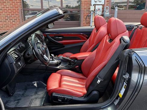 Used 2015 BMW M4 Convertible RWD image 14