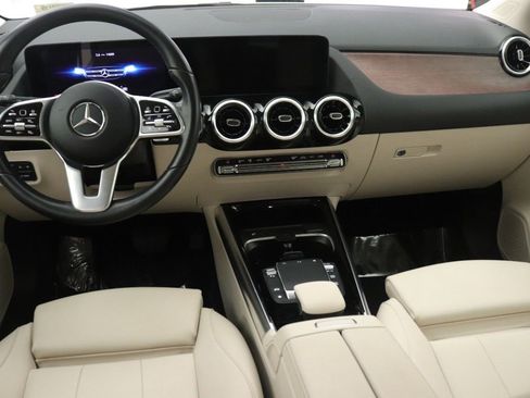 Certified 2023 Mercedes-Benz GLA 250 image 9