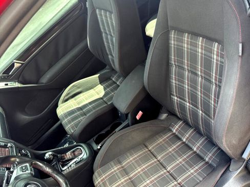Used 2013 Volkswagen GTI 2-Door image 11