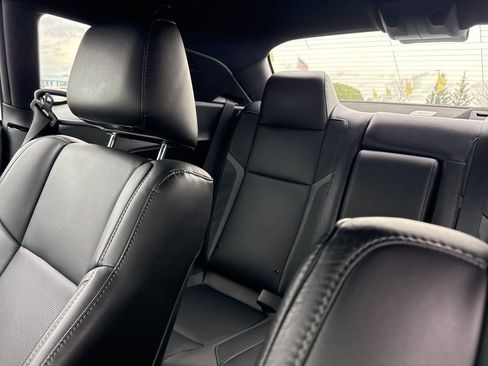 Used 2022 Dodge Challenger SXT w/ Plus Package image 25