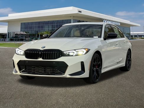 New 2026 BMW 330i Sedan w/ M Sport Package image 4
