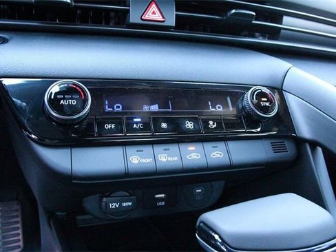 Certified 2026 Hyundai Elantra Sport image 15